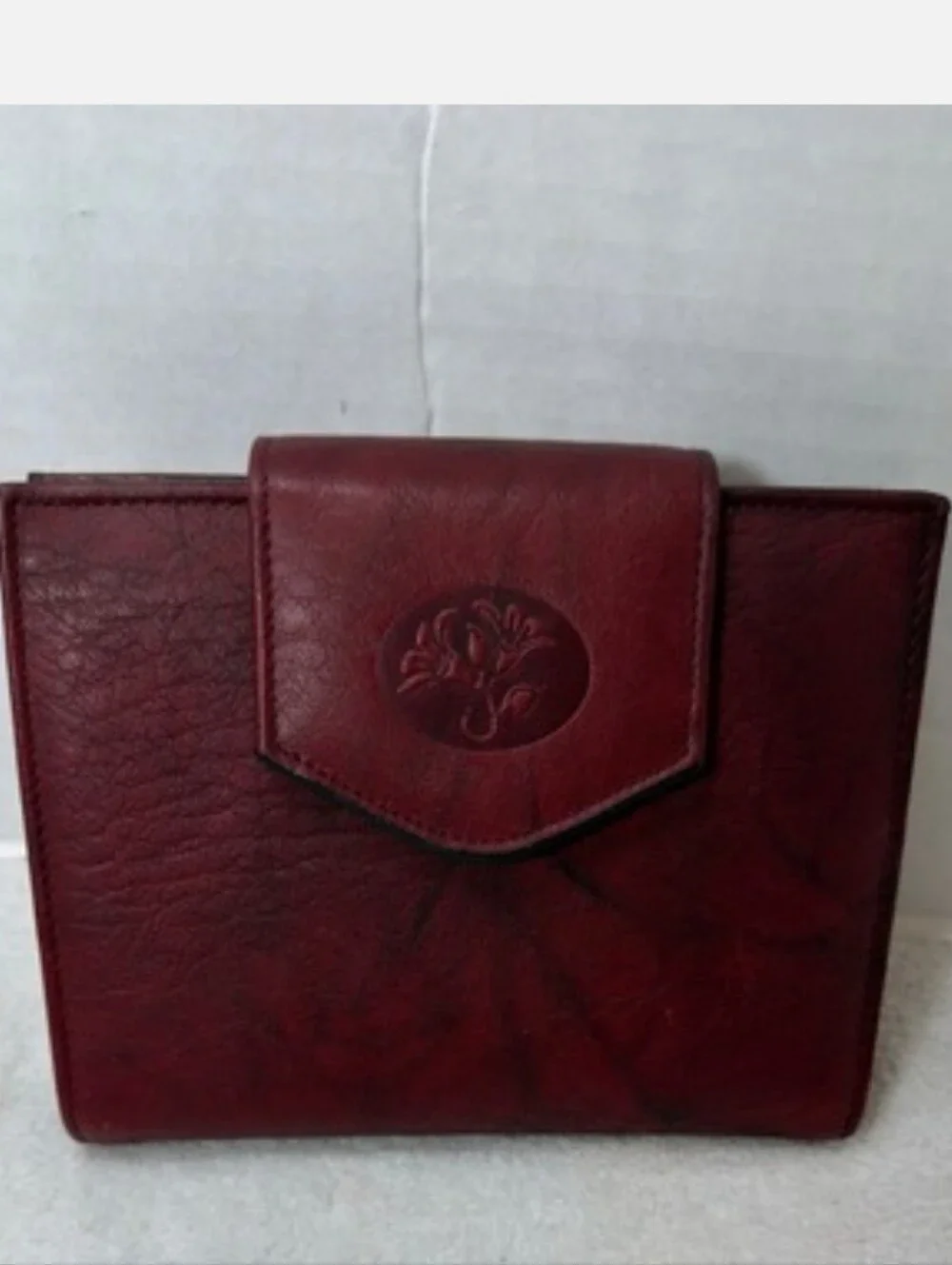 Buxton Wallet Burgundy Cowhide Leather, Like New